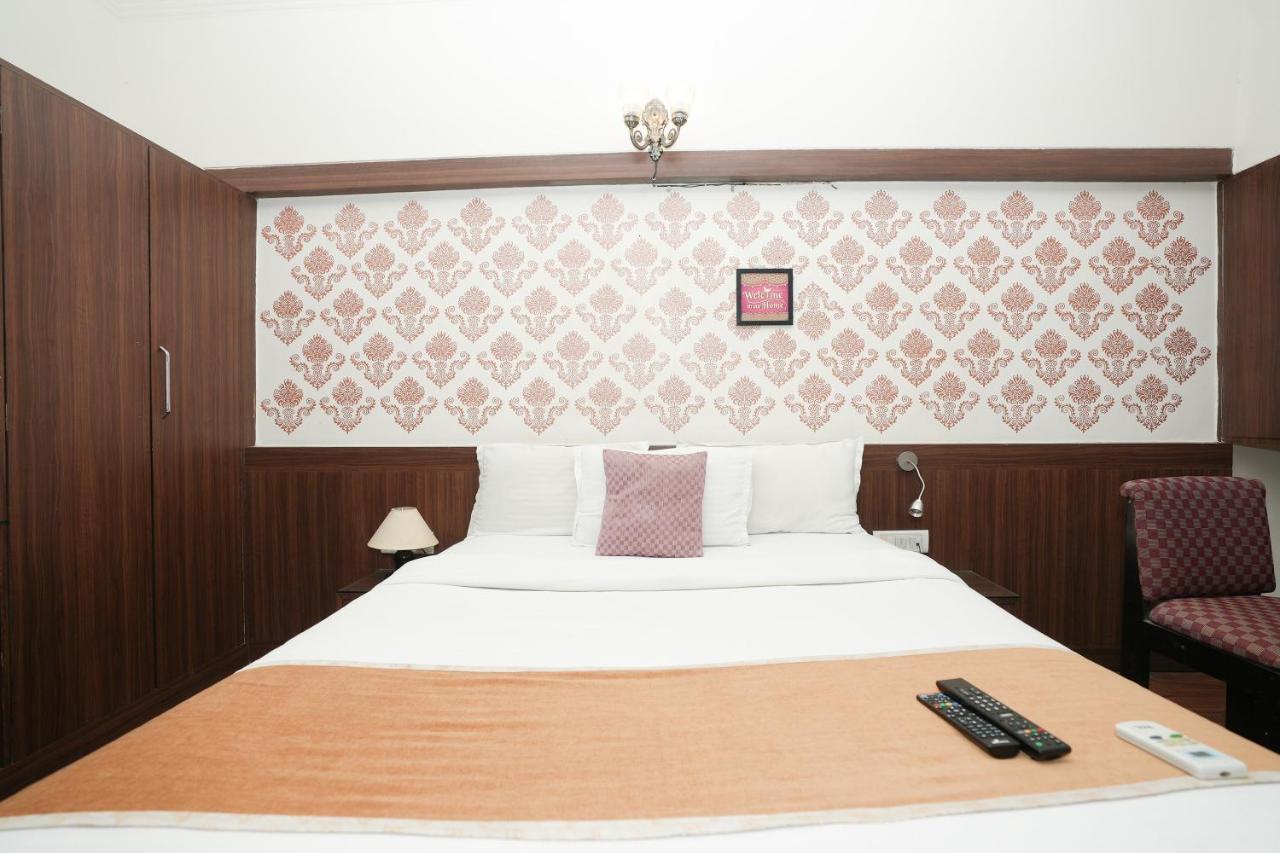 Hotel Neelkiran Navi Mumbai Exterior photo